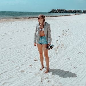 Meet your Posher, Kali